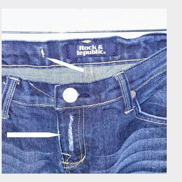 Rock & Republic Jeans Women Sz30 Blue Flare Wide Boot Cut Leg Low Rise Dark Wash - Picture 5 of 8